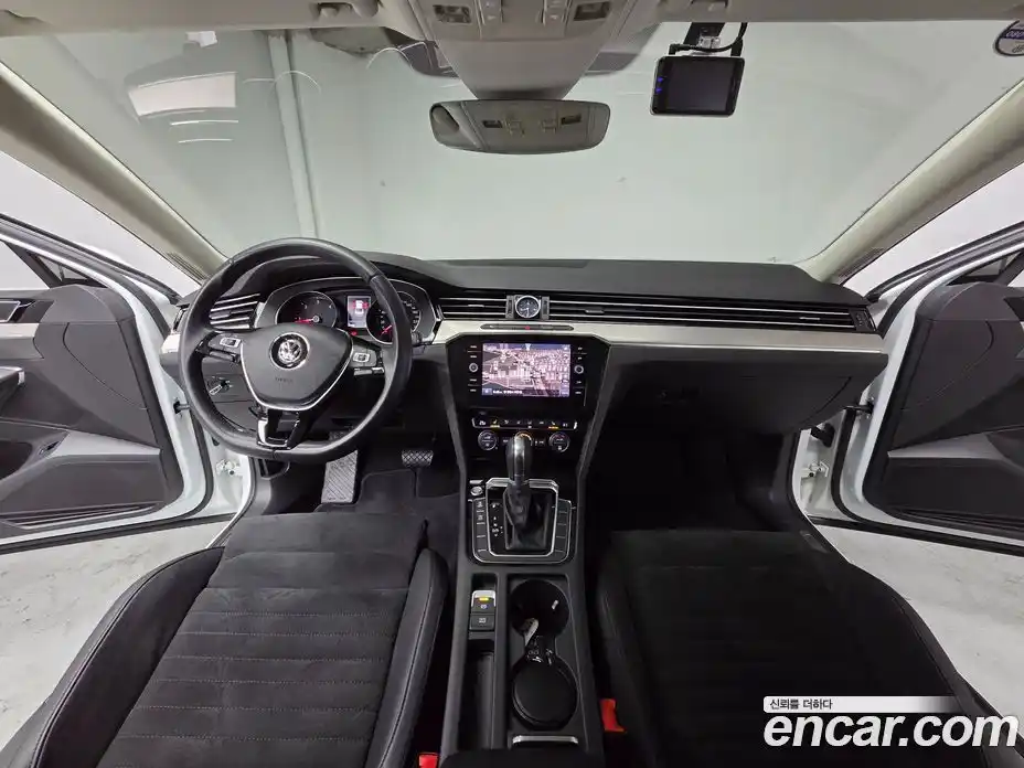 Volkswagen Passat 2018 2.0 Автомат в Москве № 767245, фото 6