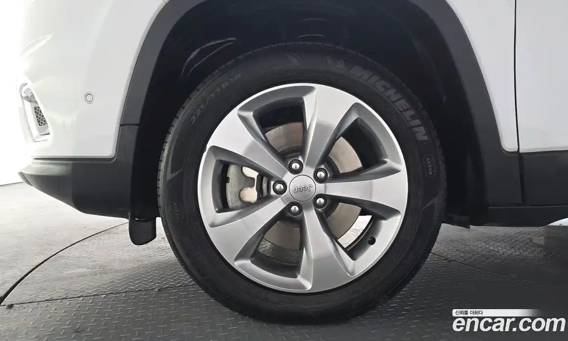 Jeep Cherokee 2022 2.4 Автомат в Москве № 767344, фото 4