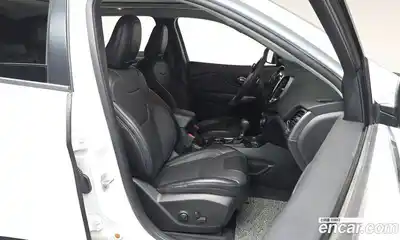 Jeep Cherokee 2022 2.4 Автомат в Москве № 767344, миниатюра 9