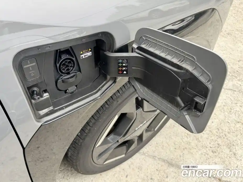 Kia EV3 2024 0.2 Автомат в Москве № 9940, фото 6