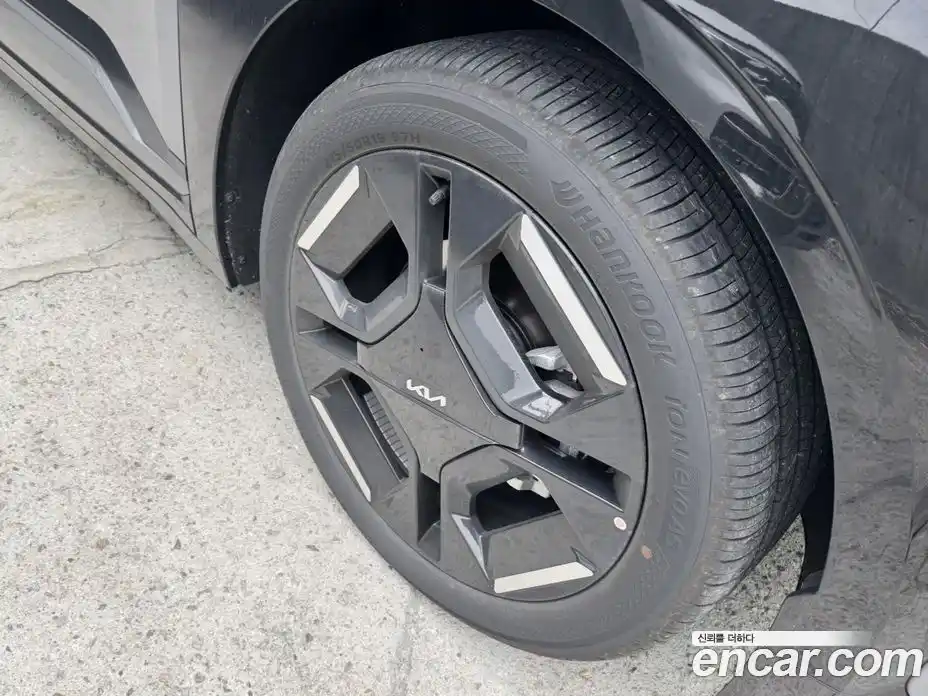 Kia EV3 2024 0.2 Автомат в Москве № 9940, фото 7