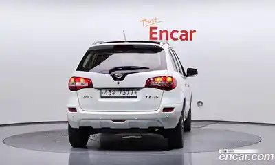 Renault QM5 2011 2.5 гидро в Москве № 106781, миниатюра 4