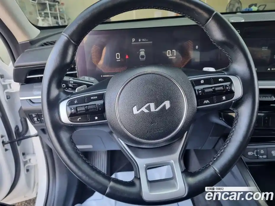 Kia K5 2025 2.0 Автомат в Москве № 114932, фото 9