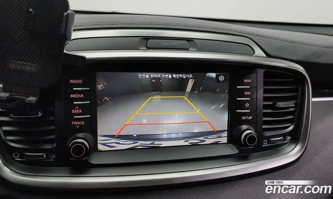 Kia Sorento 2019 2.0 Автомат в Москве № 119843, фото 15