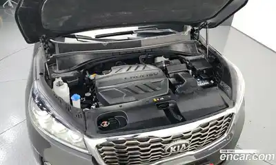 Kia Sorento 2019 2.0 Автомат в Москве № 119843, миниатюра 6