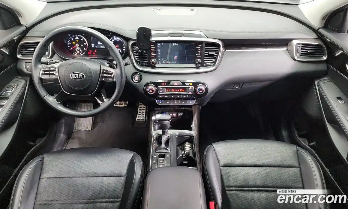 Kia Sorento 2019 2.0 Автомат в Москве № 119843, фото 7