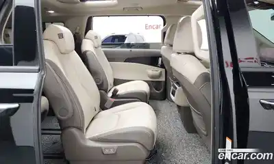 Kia Canival 2025 1.6 Автомат в Москве № 133724, миниатюра 12