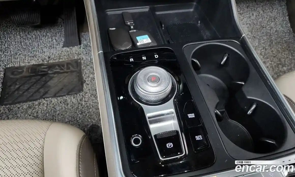 Kia Canival 2025 1.6 Автомат в Москве № 133724, фото 9