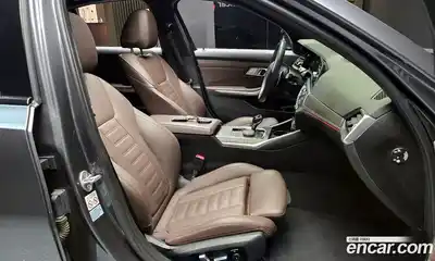 BMW 3-Series 2020 2.0 Автомат в Москве № 158095, миниатюра 12