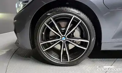 BMW 3-Series 2020 2.0 Автомат в Москве № 158095, миниатюра 5