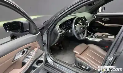 BMW 3-Series 2020 2.0 Автомат в Москве № 158095, миниатюра 10