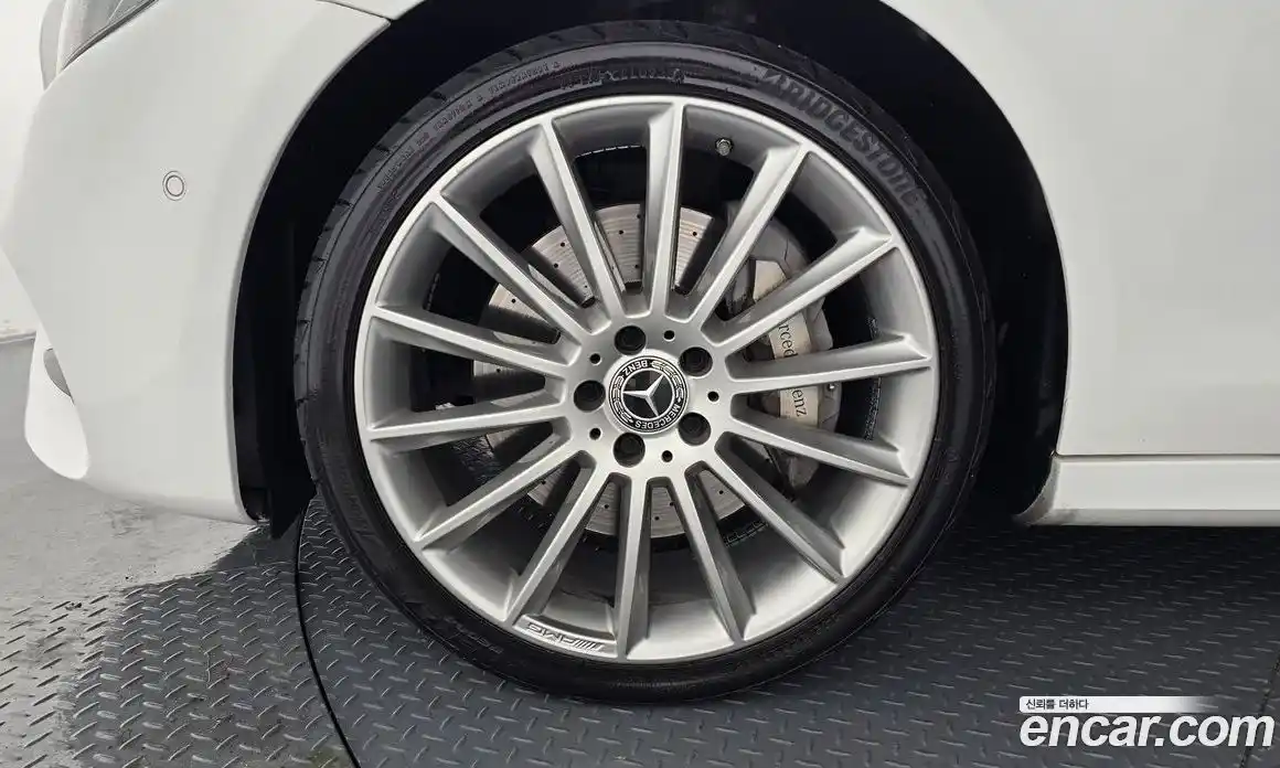 Mercedes-Benz E-Class 2019 2.0 Автомат в Москве № 160867, фото 5