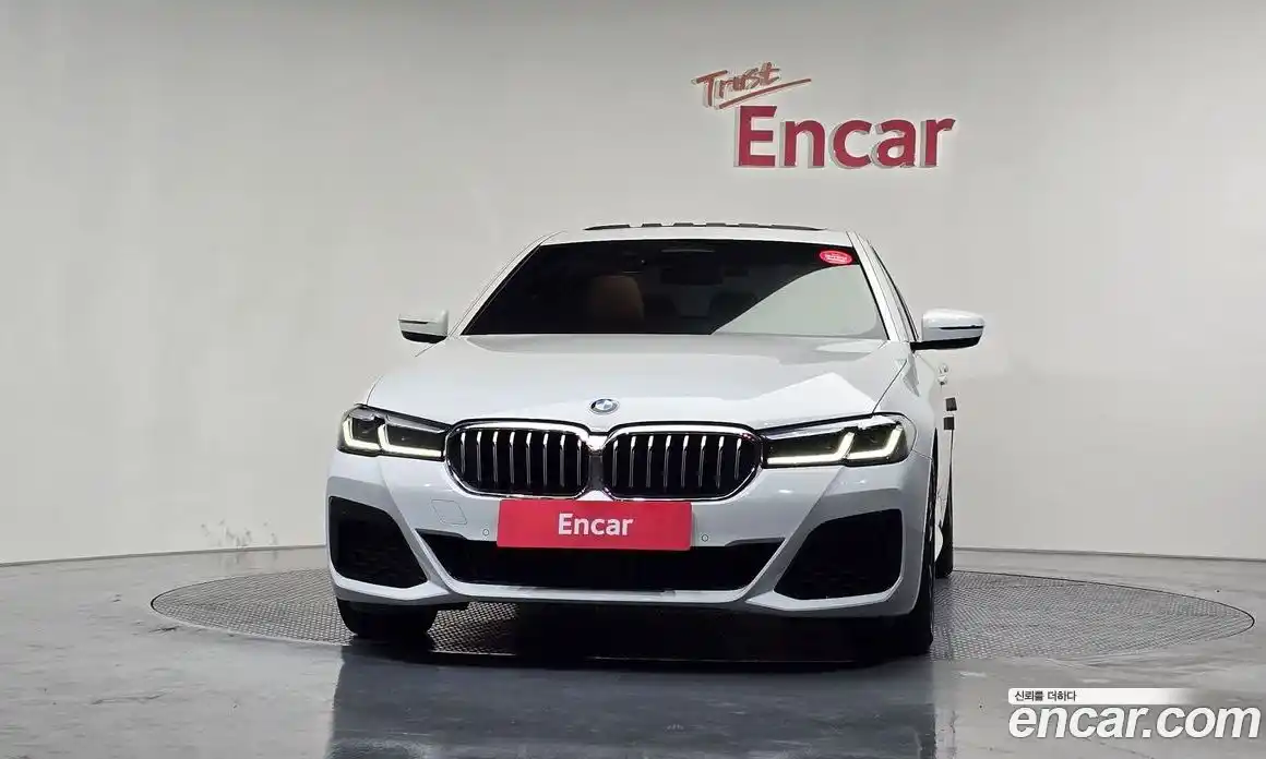 BMW 5-Series 2022 2.0 Автомат в Москве № 211335, фото 3