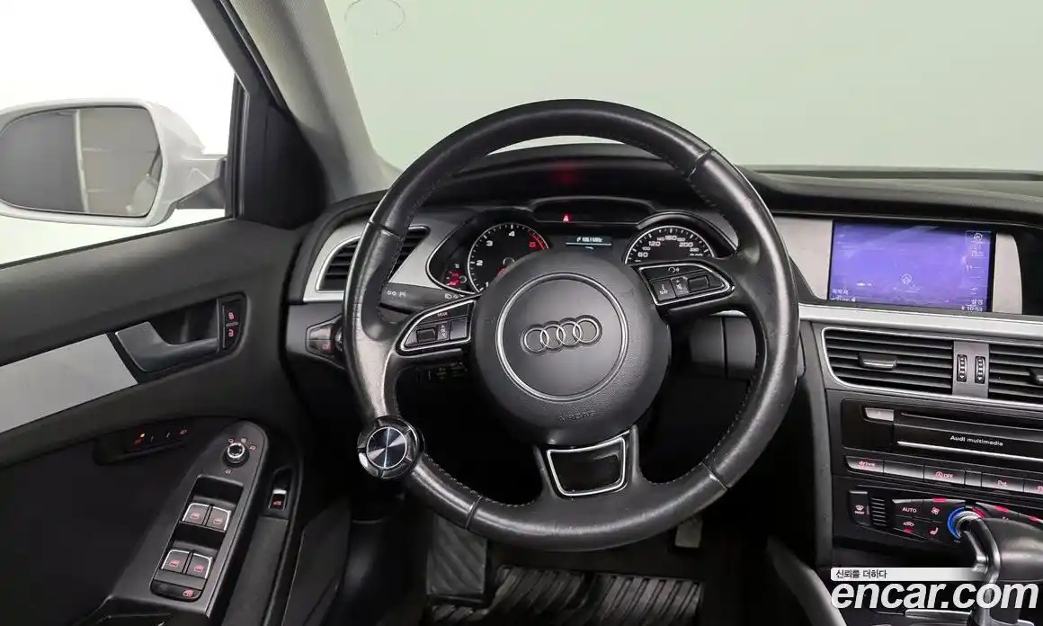 Audi A4 2015 2.0 Автомат в Москве № 212585, фото 13