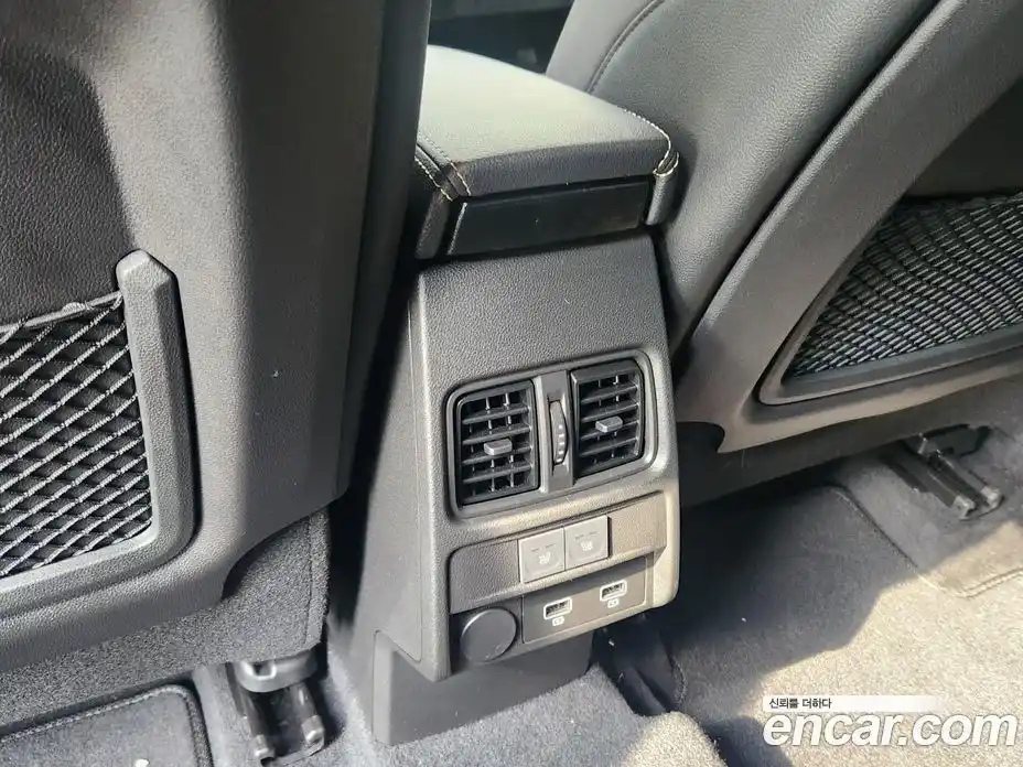 Renault Arkana 2025 1.6 гидро в Москве, фото 13