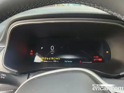 Renault Arkana 2025 1.6 гидро в Москве, миниатюра 8