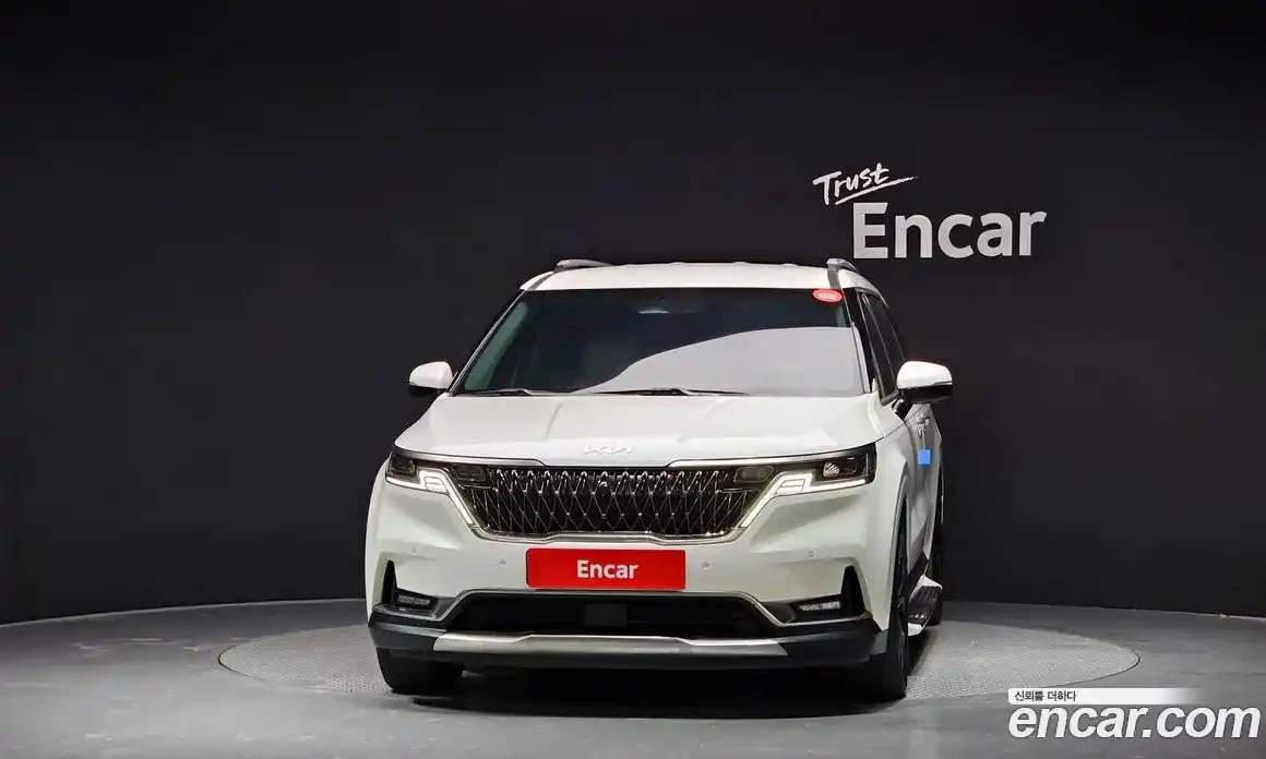 Kia Canival 2022 3.5 гидро в Москве № 22404, фото 3