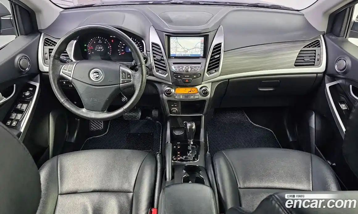 SsangYong Korando 2015 2.0 Автомат в Москве № 30709, фото 6
