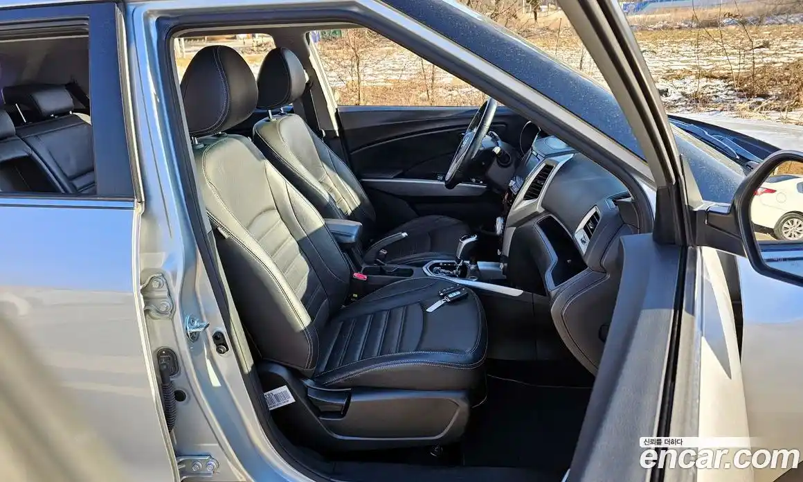 SsangYong TIBOLI 2016 1.6 Автомат в Москве № 36193, фото 12