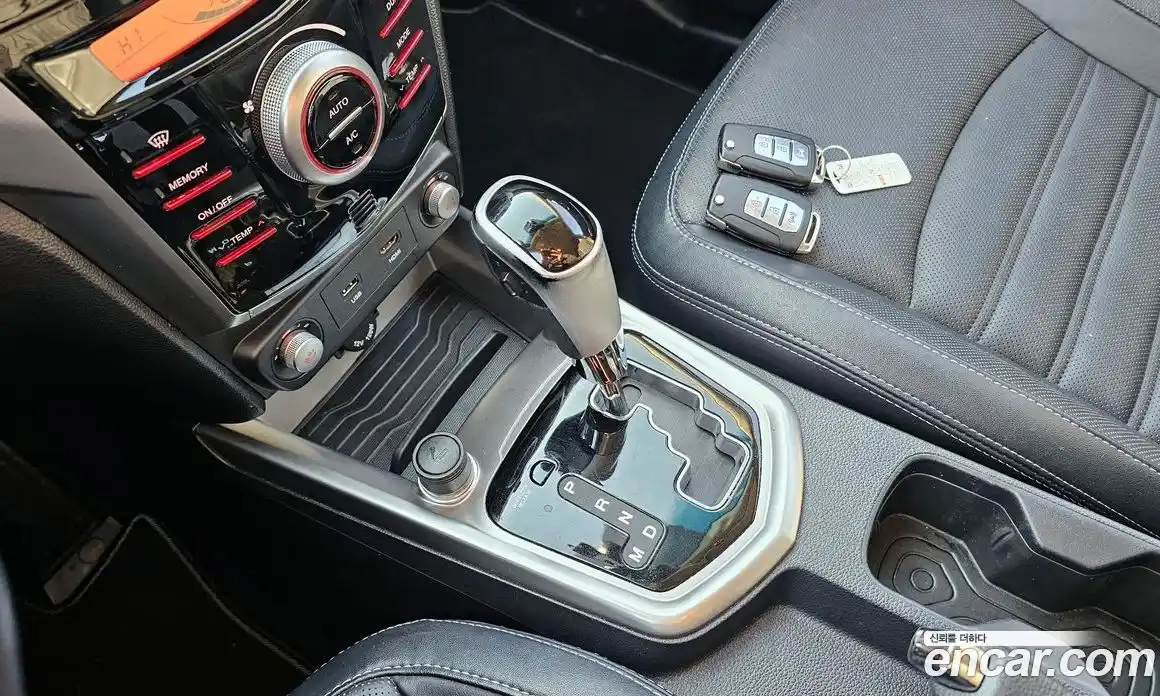 SsangYong TIBOLI 2016 1.6 Автомат в Москве № 36193, фото 9