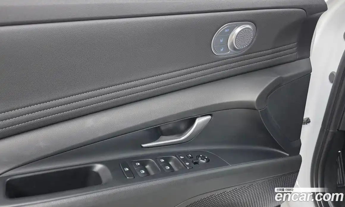 Hyundai Avante 2022 1.6 Автомат в Москве № 47141, фото 17