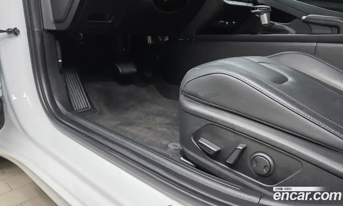 Hyundai Avante 2022 1.6 Автомат в Москве № 47141, фото 18