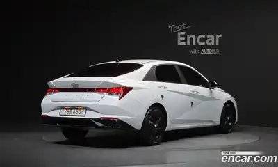 Hyundai Avante 2022 1.6 Автомат в Москве № 47141, миниатюра 2