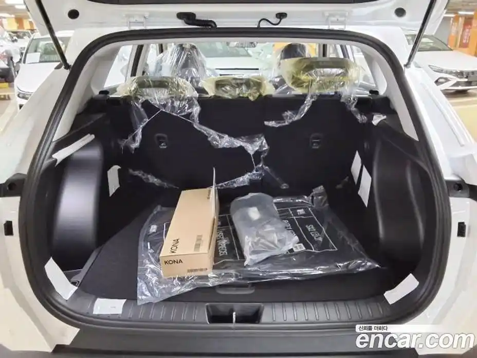 Hyundai Kona 2026 1.6 Автомат в Москве № 714092, фото 16