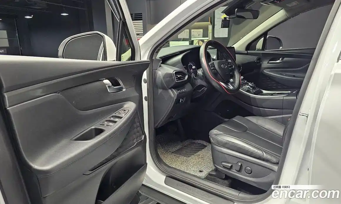 Hyundai Santa Fe 2021 2.2 Автомат в Москве № 714402, фото 11