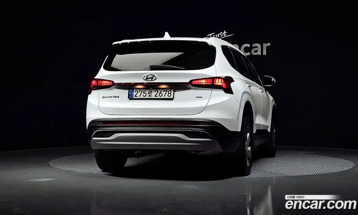 Hyundai Santa Fe 2021 2.2 Автомат в Москве № 714402, фото 4