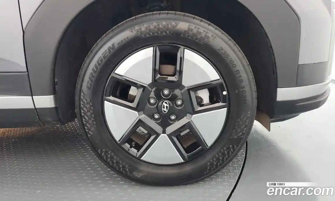 Hyundai Santa Fe 2025 1.6 Автомат в Москве № 714458, фото 5