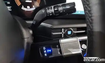 Hyundai Santa Fe 2025 1.6 Автомат в Москве № 714458, миниатюра 9