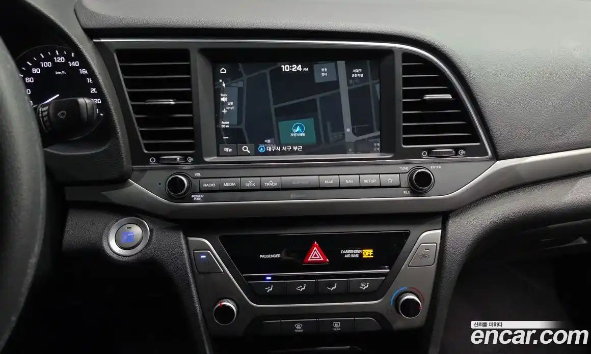 Hyundai Avante 2018 1.6 Автомат в Москве № 714643, фото 17