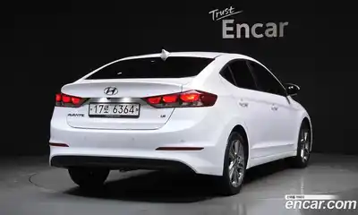 Hyundai Avante 2018 1.6 Автомат в Москве № 714643, миниатюра 2