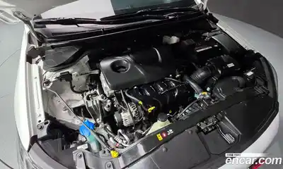 Hyundai Avante 2018 1.6 Автомат в Москве № 714643, миниатюра 6