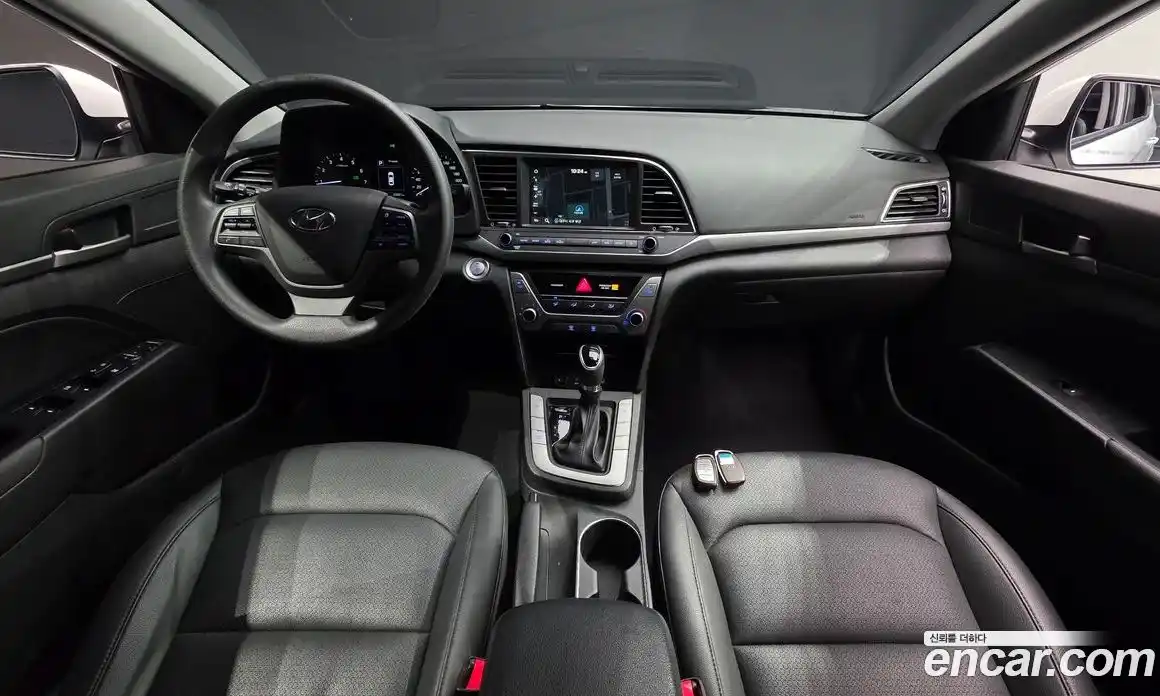 Hyundai Avante 2018 1.6 Автомат в Москве № 714643, фото 7