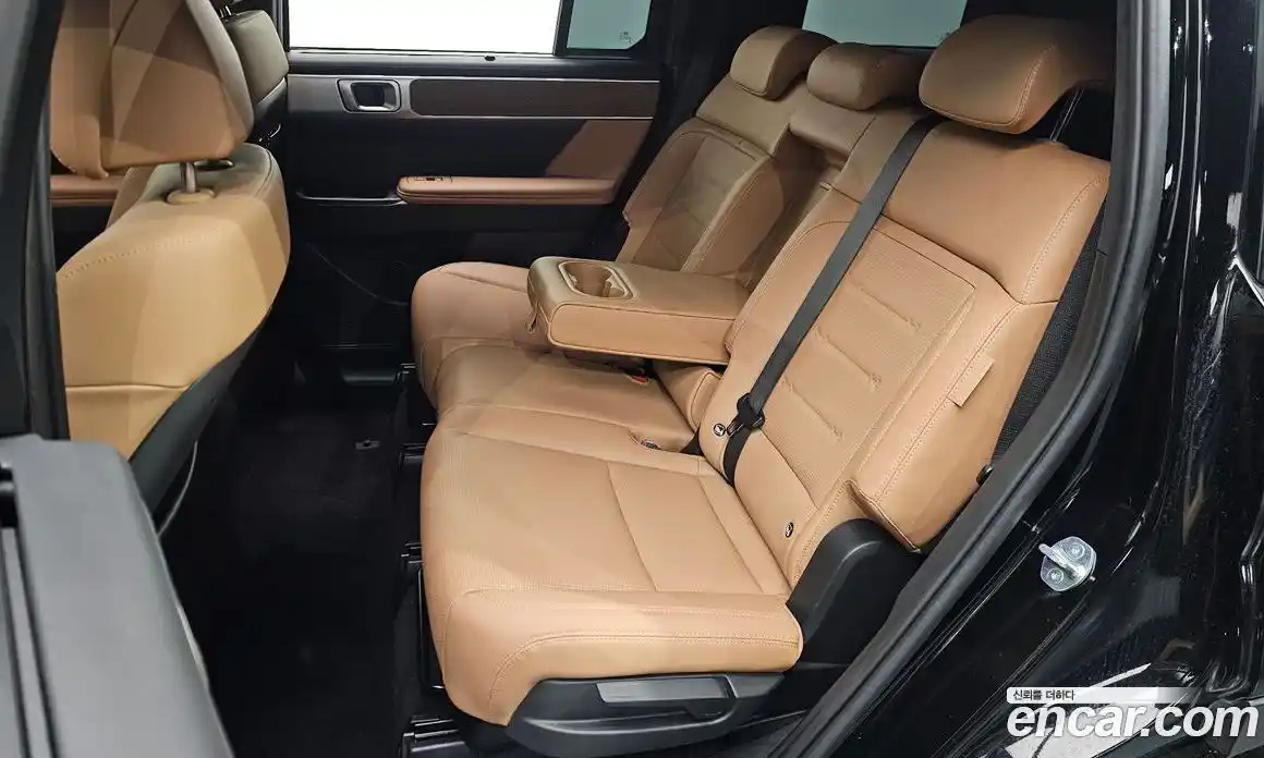 Hyundai Santa Fe 2024 2.5 Автомат в Москве № 714746, фото 12