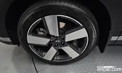 Hyundai Santa Fe 2024 2.5 Автомат в Москве № 714746, миниатюра 5