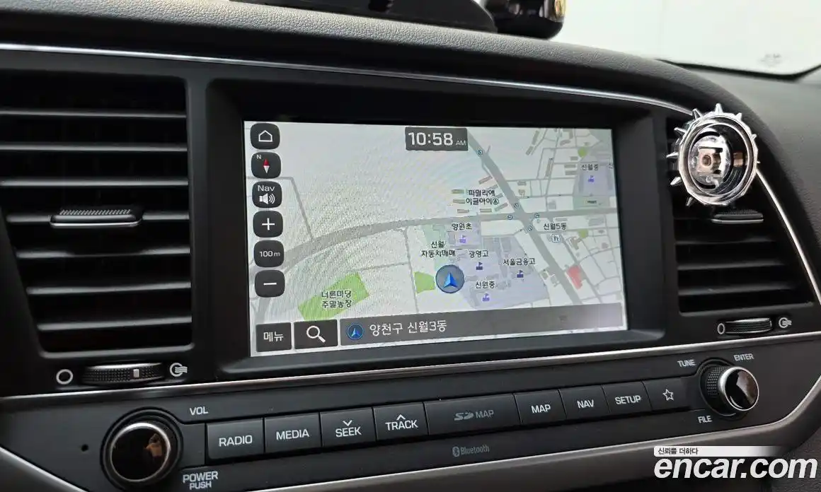 Hyundai Avante 2018 1.6 Автомат в Москве № 714825, фото 14