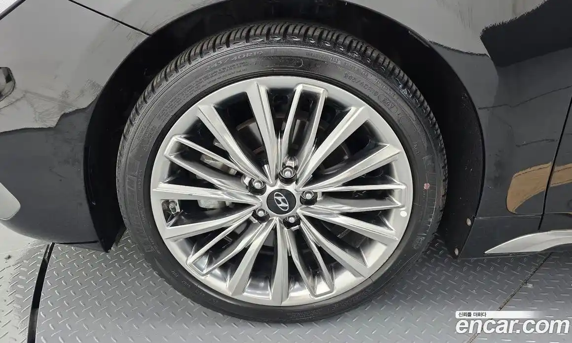 Hyundai Grandeur 2019 3.0 Автомат в Москве № 714849, фото 5