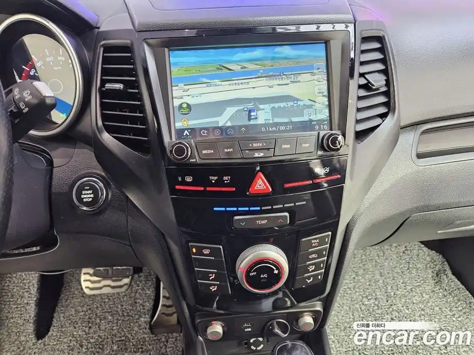 SsangYong TIBOLI 2016 1.6 Автомат в Москве № 715137, фото 12