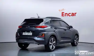 Hyundai Kona 2018 1.6 Автомат в Москве № 715419, миниатюра 2