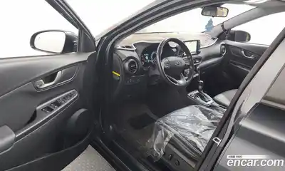 Hyundai Kona 2018 1.6 Автомат в Москве № 715419, миниатюра 10