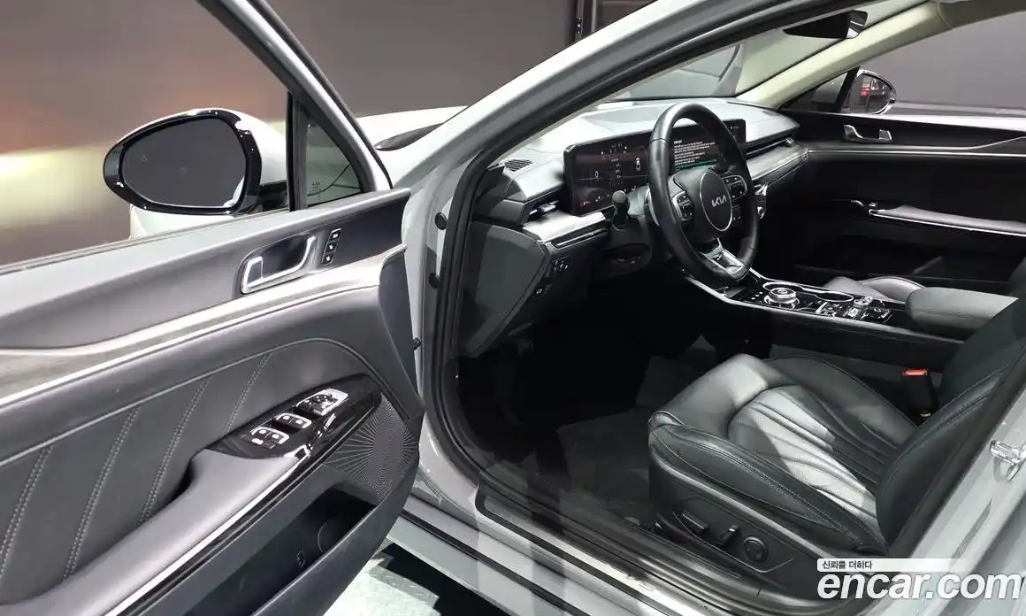 Kia K5 2024 2.0 Автомат в Москве № 715864, фото 11