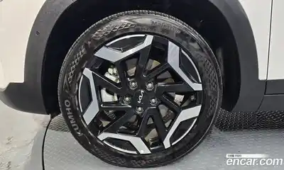 Kia Seltos 2025 1.6 Автомат в Москве № 715884, миниатюра 4