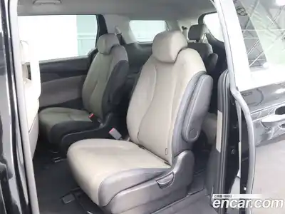 Kia Canival 2025 2.2 Автомат в Москве № 715906, миниатюра 11