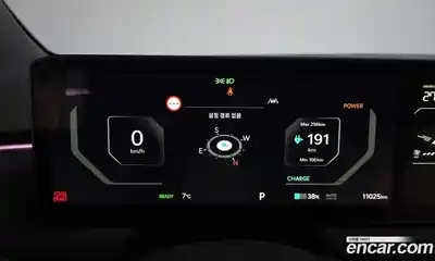 Kia EV3 2025 0.2 Автомат в Москве № 715909, миниатюра 8