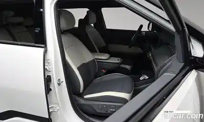 Kia EV3 2025 0.2 Автомат в Москве № 715909, миниатюра 10