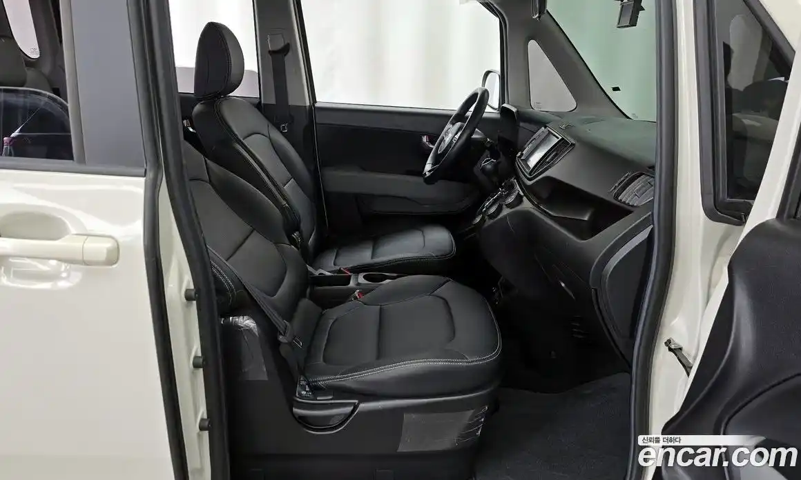 Kia Ray 2024 1.0 Автомат в Москве № 716043, фото 11