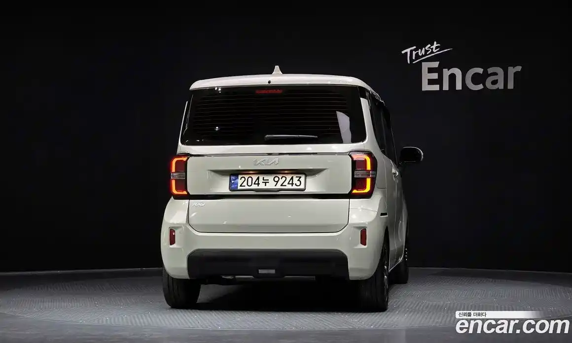 Kia Ray 2024 1.0 Автомат в Москве № 716043, фото 4